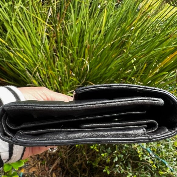 Chanel Chocolate Bar Quilted Black Lambskin Wallet w/ Box & Holograms - Picture 7 of 10